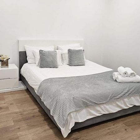 Apartamento T3 Em Lisboa/ Queluz Dış mekan fotoğraf